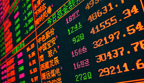 Kijelző a Shanghai Értéktőzsdén.