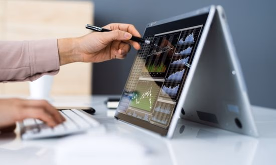 Hogyan válasszunk online brókert?