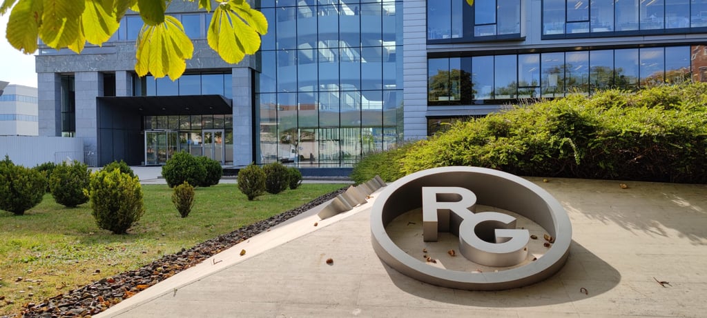 A Richter Gedeon Nyrt. modern irodaháza és vállalati központja Budapesten