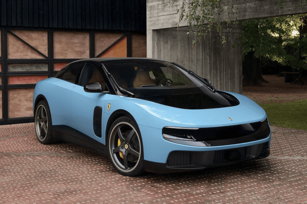 Ferrari Luce bemutatója